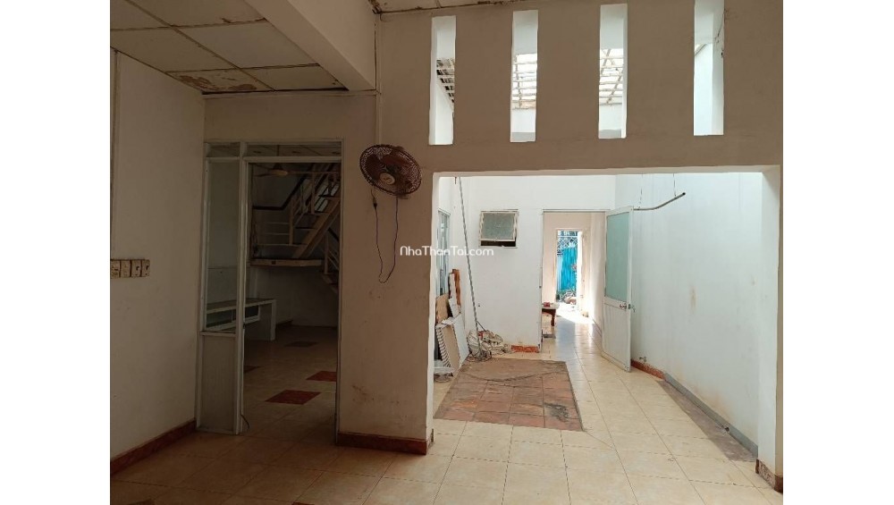 BÁN NHÀ  ĐOÀN VĂN BƠ, Quận 4, 7,5m x 19m  GIÁ 14 TỶ TL